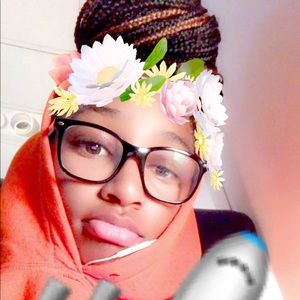 Meet your Posher, Daisjah